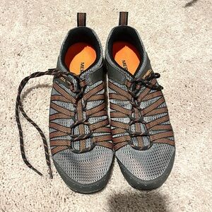 Men’s Merrell Athletic Shoes Size 8